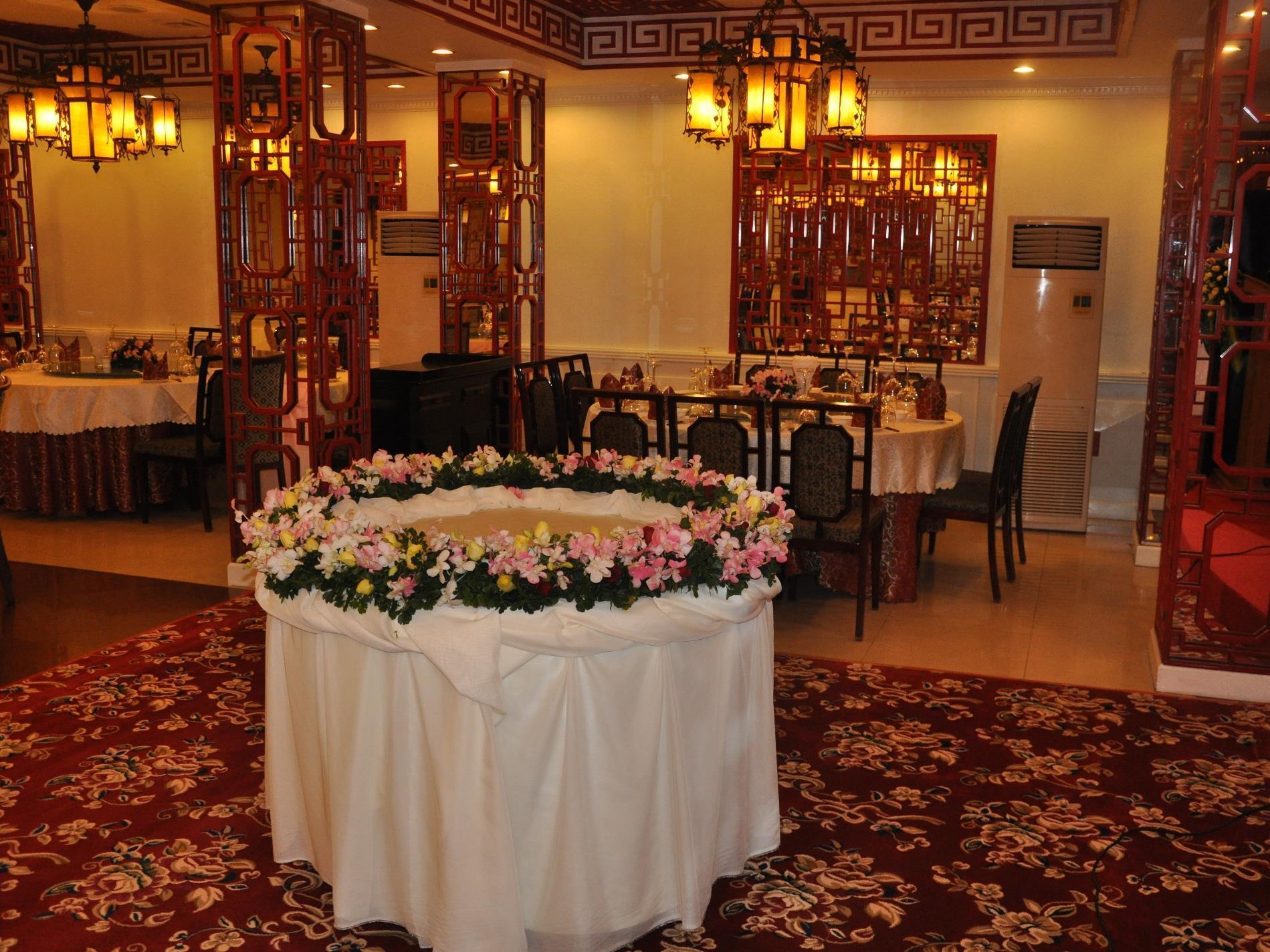 Le President Hotel Пном Пен Екстериор снимка